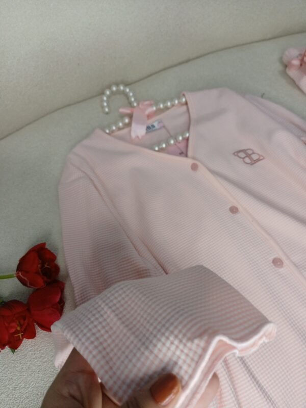 oppo_50 Pyjama boutonnière