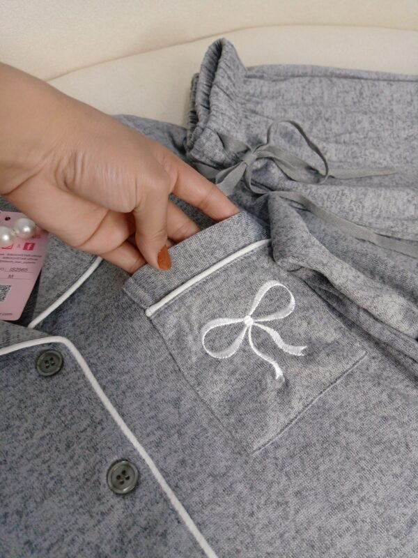 طقم بيجامة نسائي قطني مع أزرار