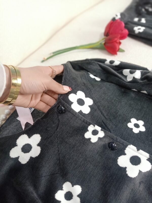 Pyjama boutonnière fleur la marque BBS